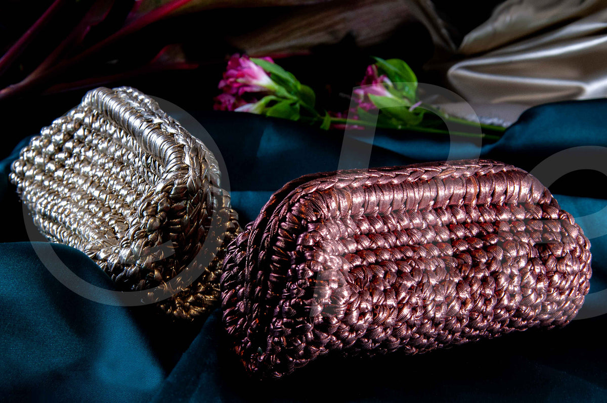 TRENZA CLUTCH